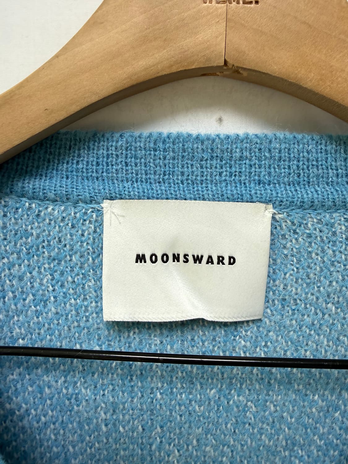 문스웨드 스카이 레빗 알파카 가디건 상품이미지3