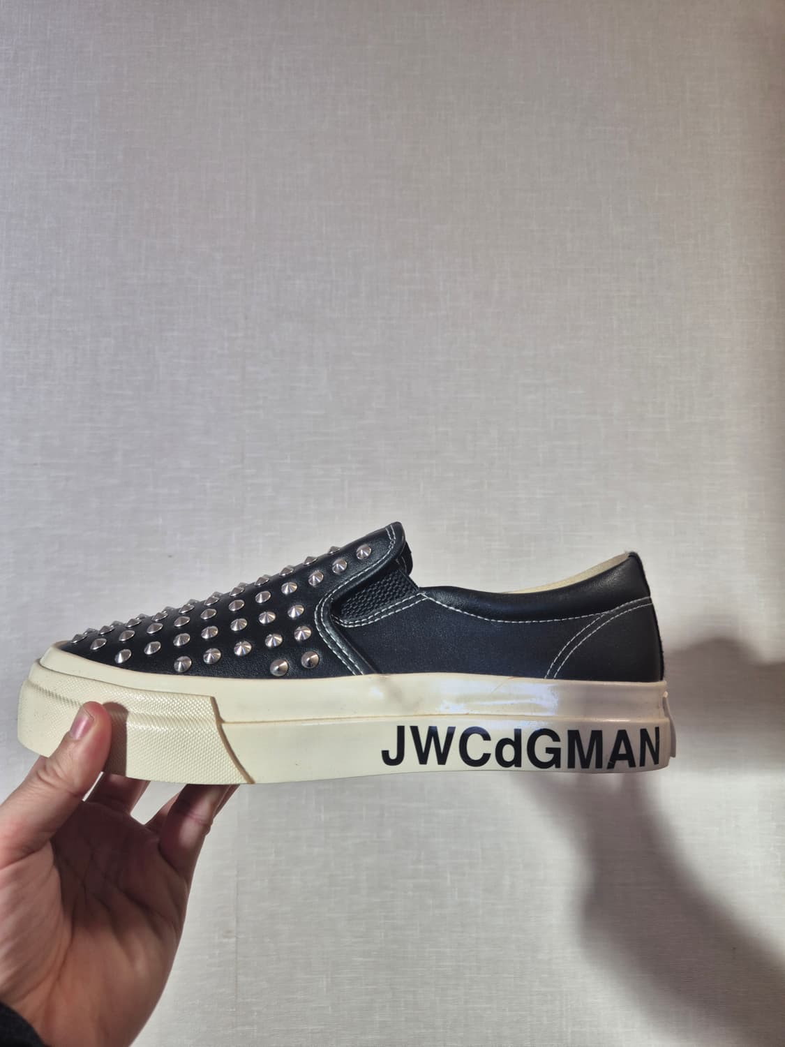 [새상품/260] 준야와타나베 x S.W.C 스터드 슬립온 상품이미지1