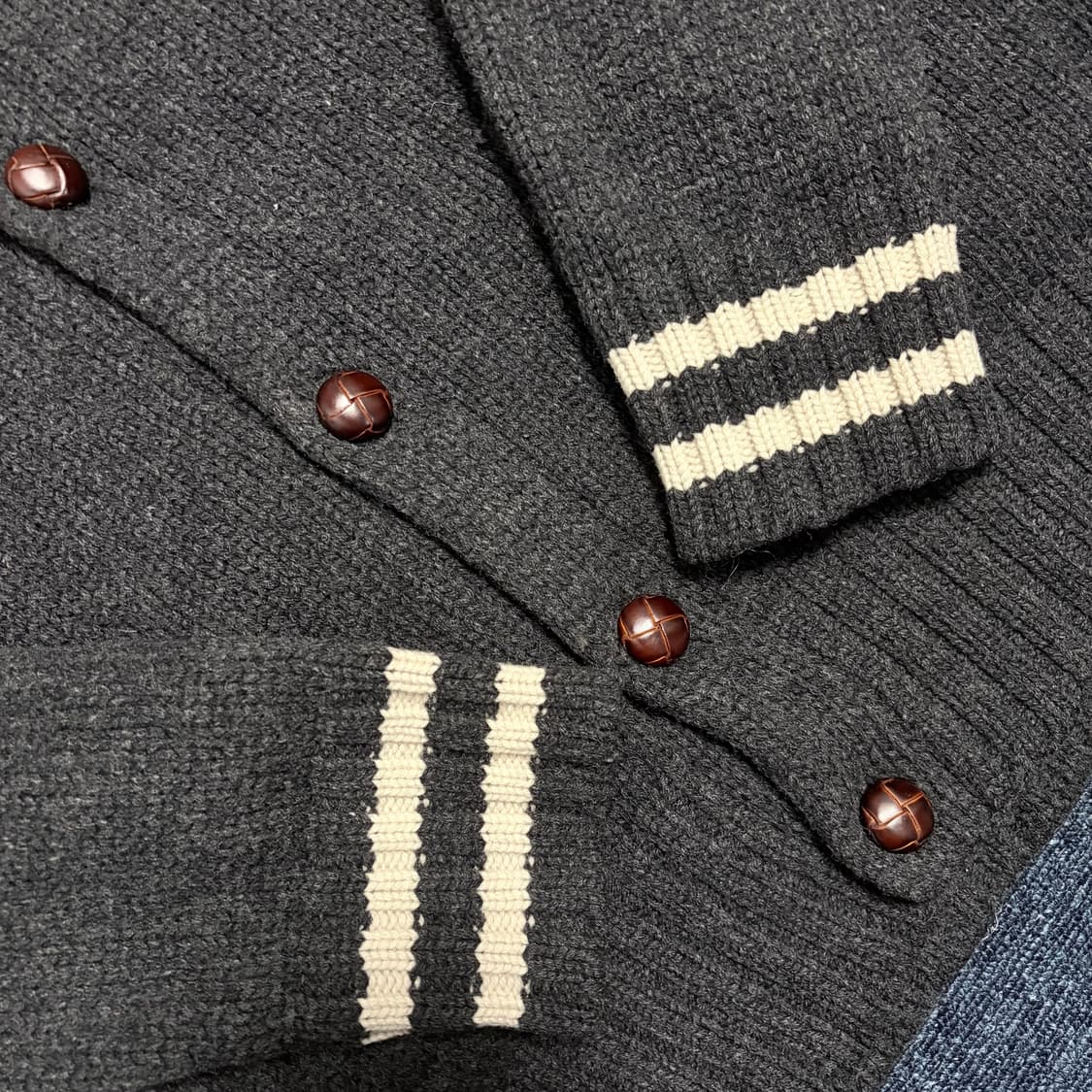 라코스테 숄카라 니트 가디건 상품이미지2