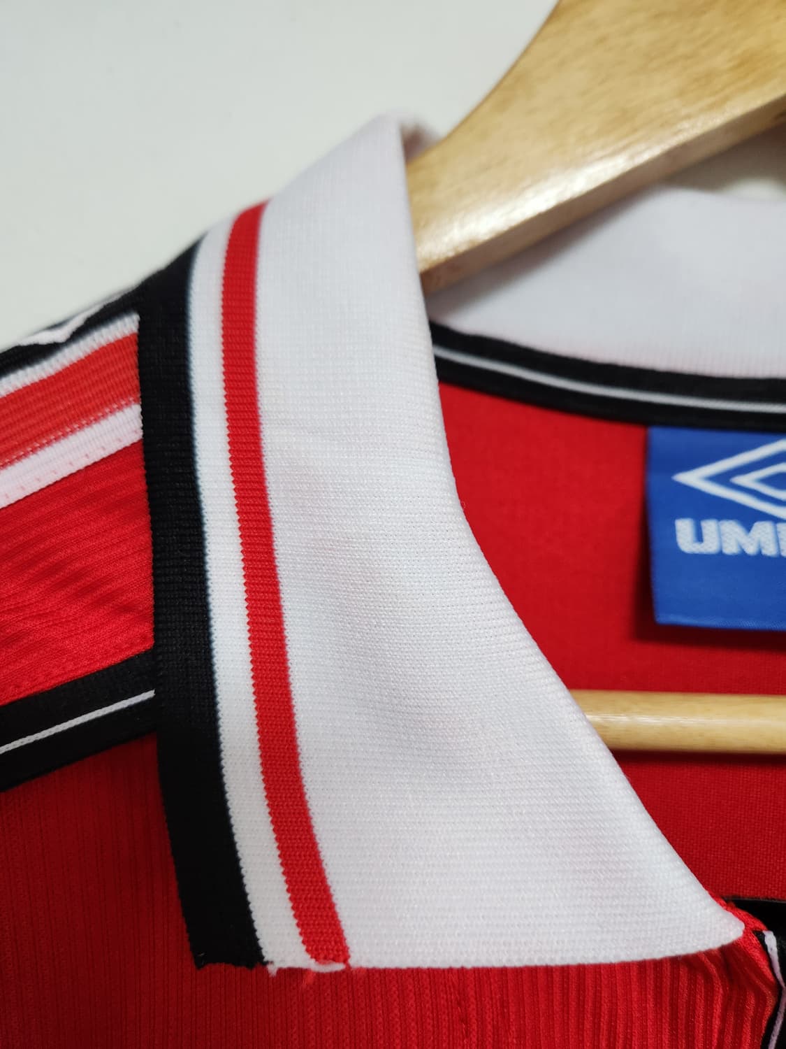 맨체스터유나이티드 98-99 홈 축구 유니폼 XL 상품이미지8