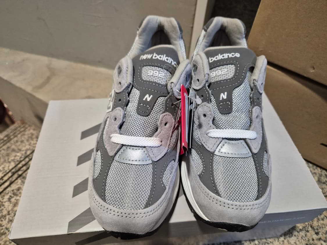 뉴발란스 992 gray 220사이즈 (U992GY) 상품이미지2