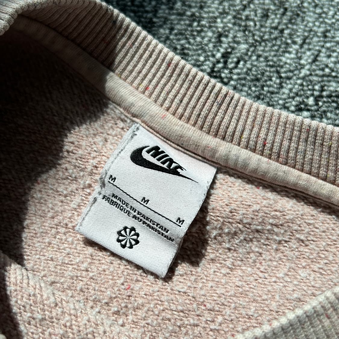 나이키 핑크 빅로고 크롭 맨투맨 상품이미지6