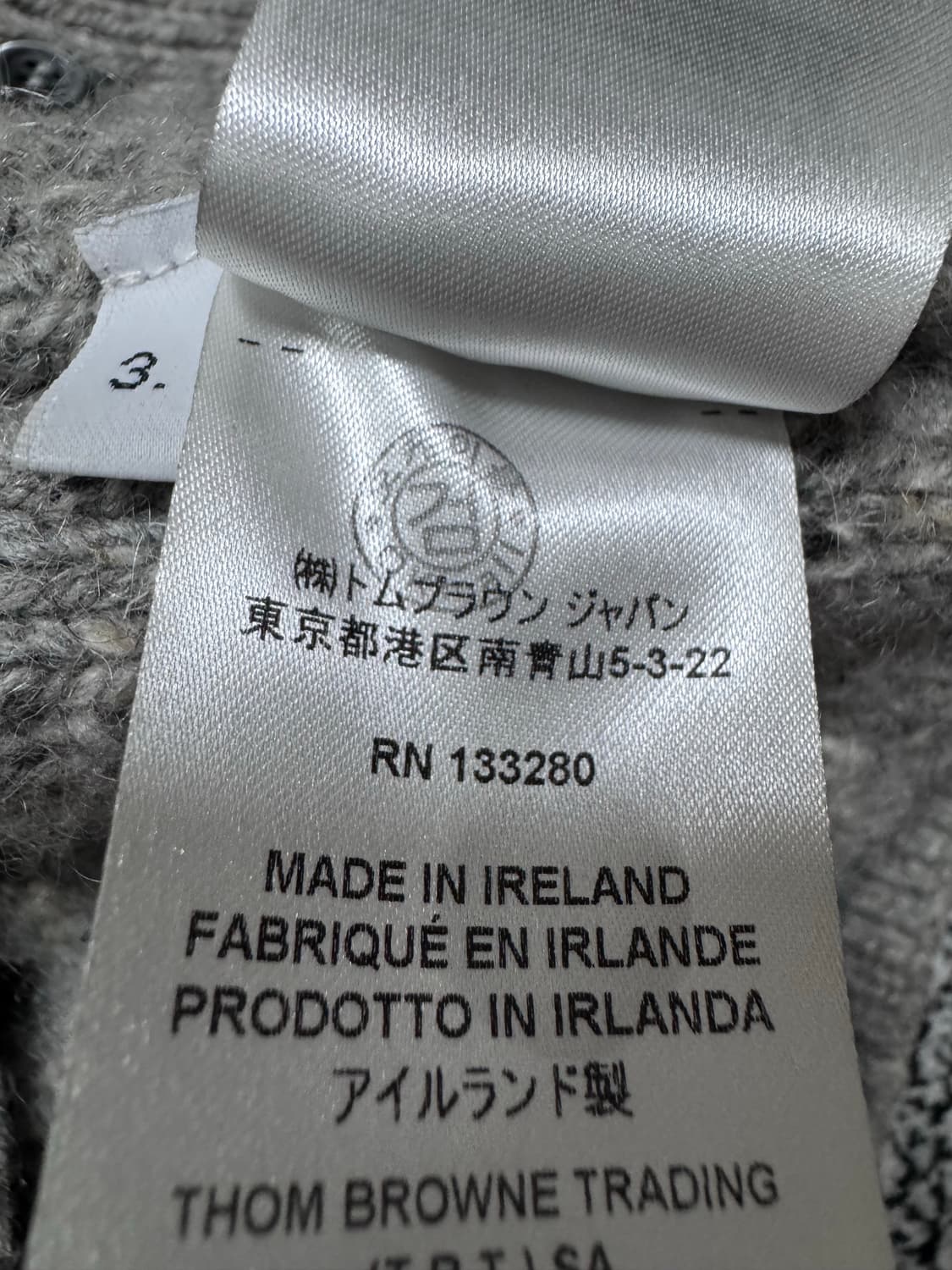 톰브라운 도네갈 가디건 쓰리버튼 3사이즈 그레이 상품이미지4