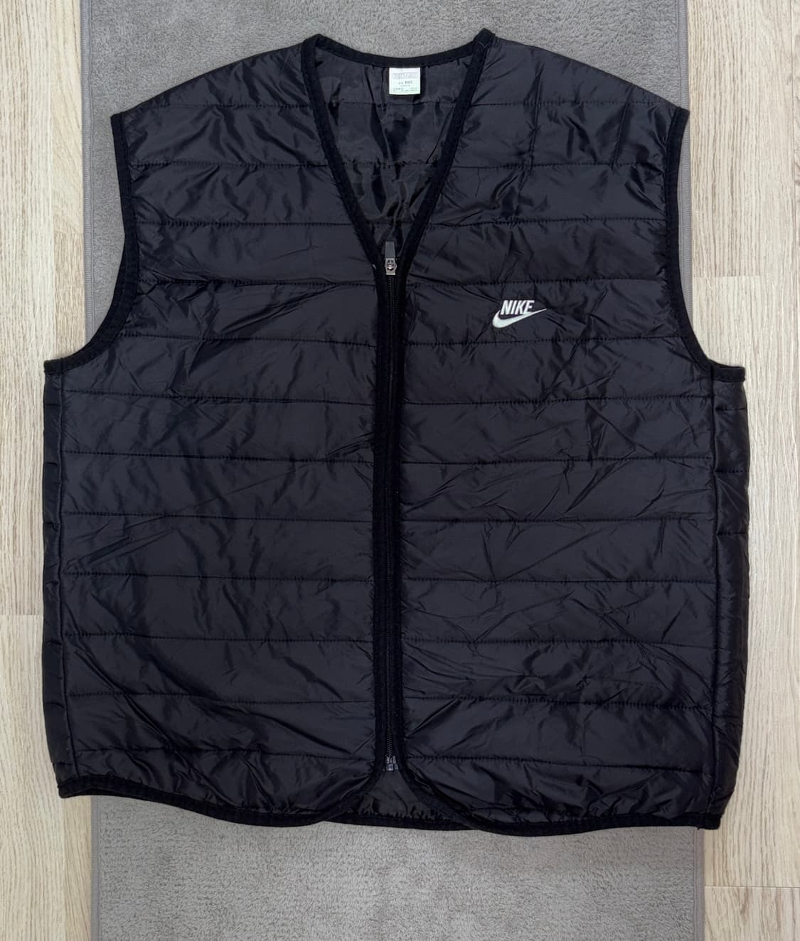 [A급] 휘뚜루마뚜루❗️ 나이키 경량 패딩 조끼 블랙 XL (105) 상품이미지1