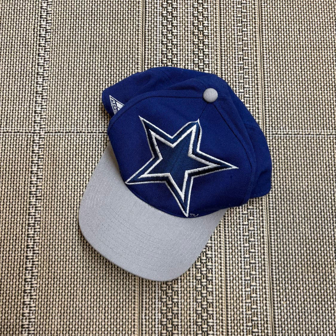 달라스 카우보이스 에이펙스 원 프로 라인 라지스타 NFL 캡 상품이미지4