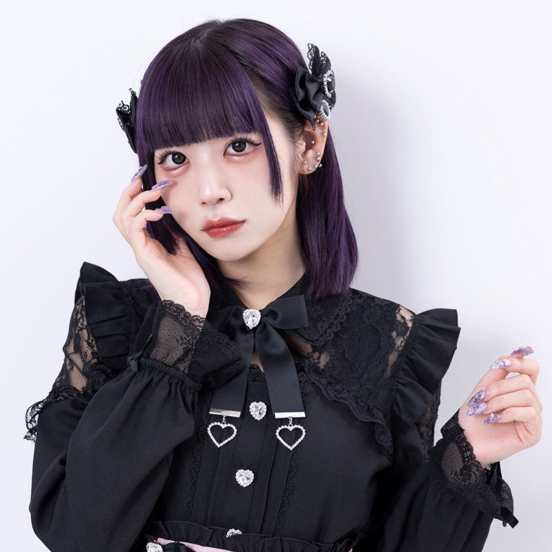 디마럽 레이스 프릴 하트 비쥬 블라우스 상품이미지5