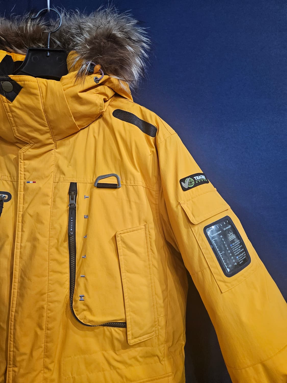 밀레 윈드스토퍼 옐로우 남성 105 구스다운 대장급 패딩  상품이미지4