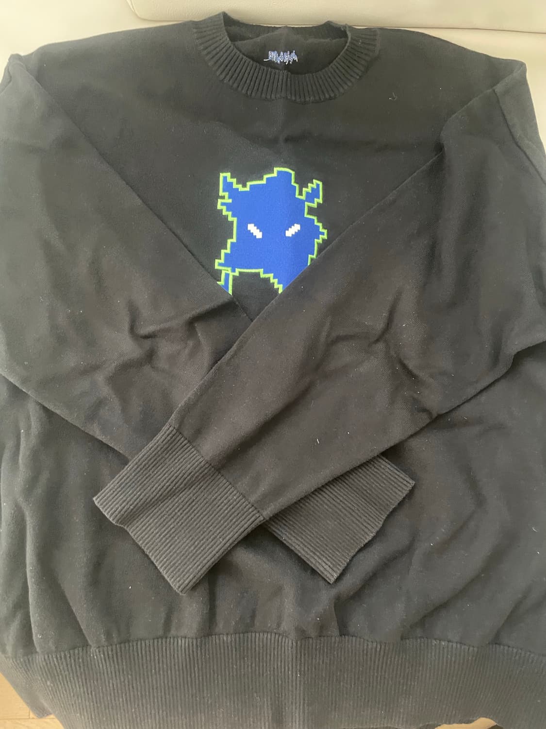 아더에러 고스트 니트 판매합니다! 상품이미지2