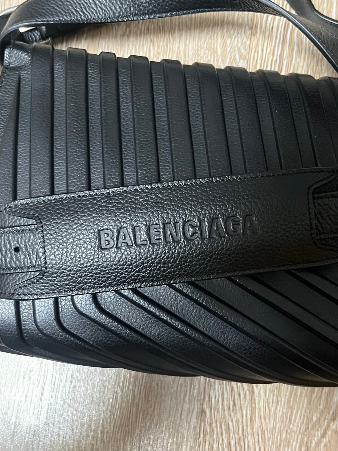 발렌시아가 카플랩백 상품이미지6