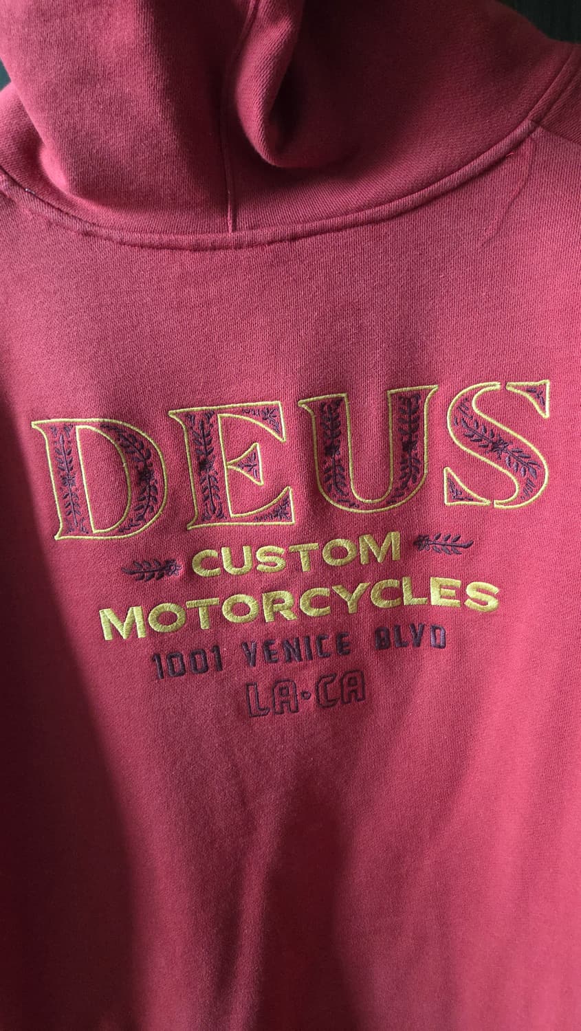 데우스 엑스 마키나 후드 집업 상품이미지2