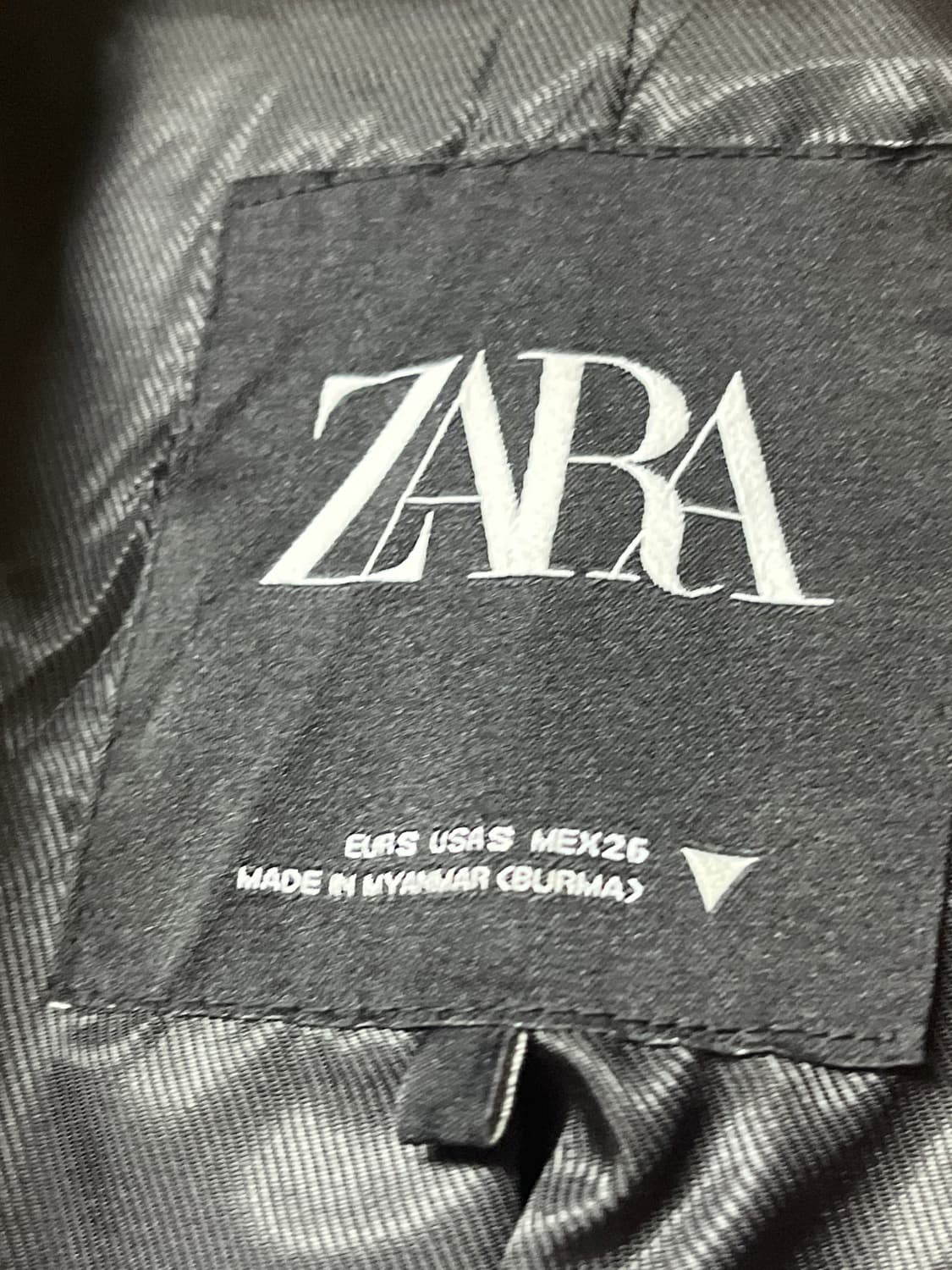 Zara 세미와이드 가죽자켓 s 상품이미지3
