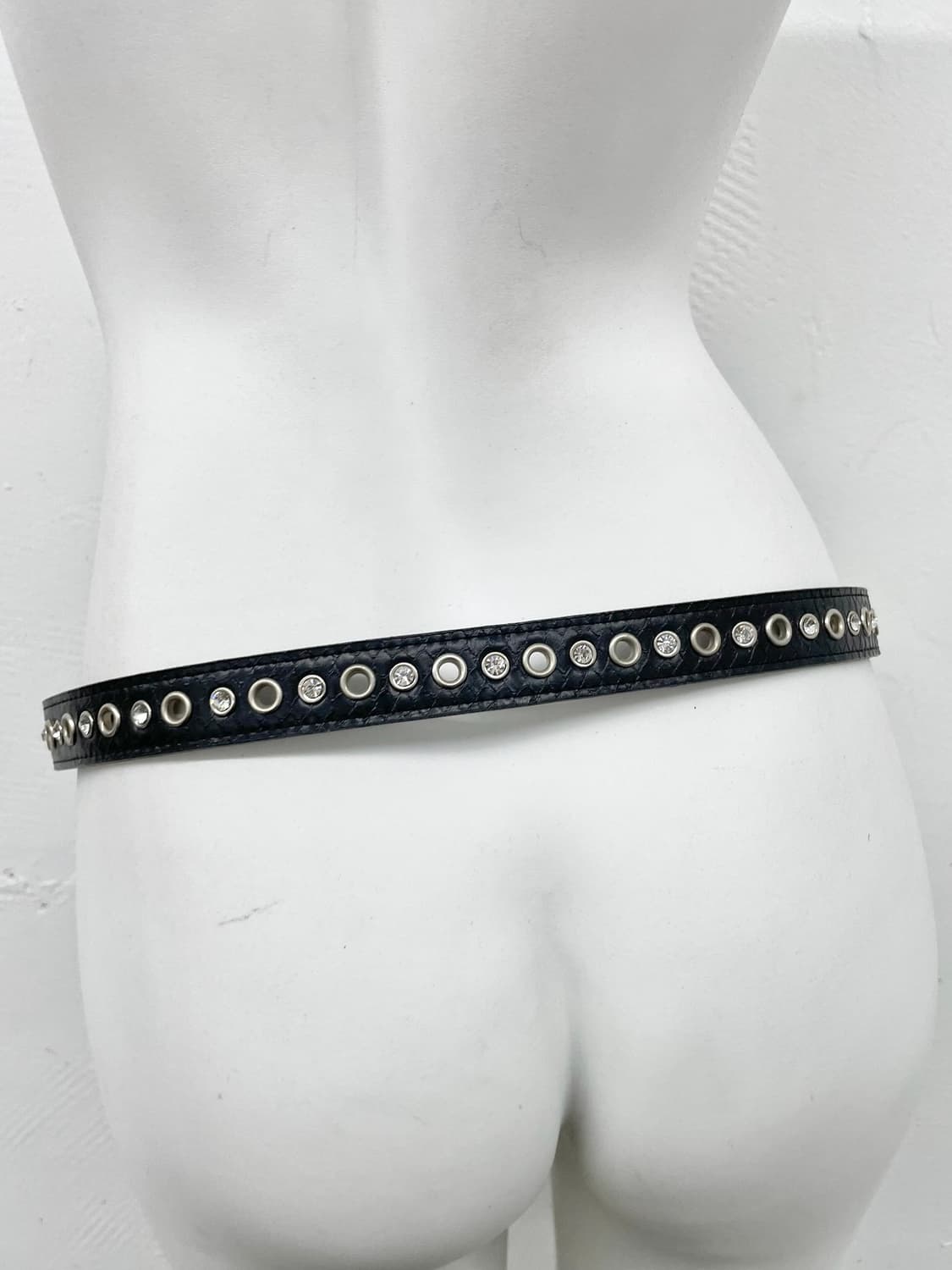 락시크 큐빅 펀칭 버클 벨트 상품이미지4