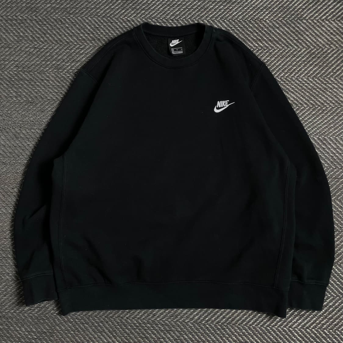 나이키 자수로고 박시핏 라운드 맨투맨 블랙y 4866 상품이미지2