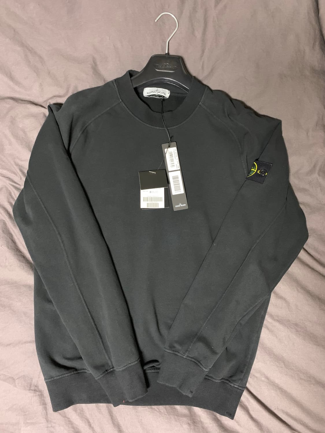 [L] 스톤아일랜드 19FW 레글런 블랙 맨투맨 상품이미지1