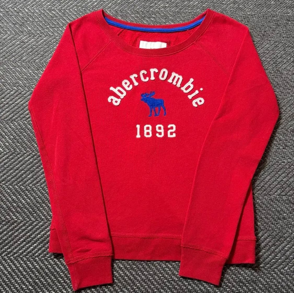 A&F 아베크롬비 클래식로고 레드 맨투맨(키즈xl) 상품이미지1