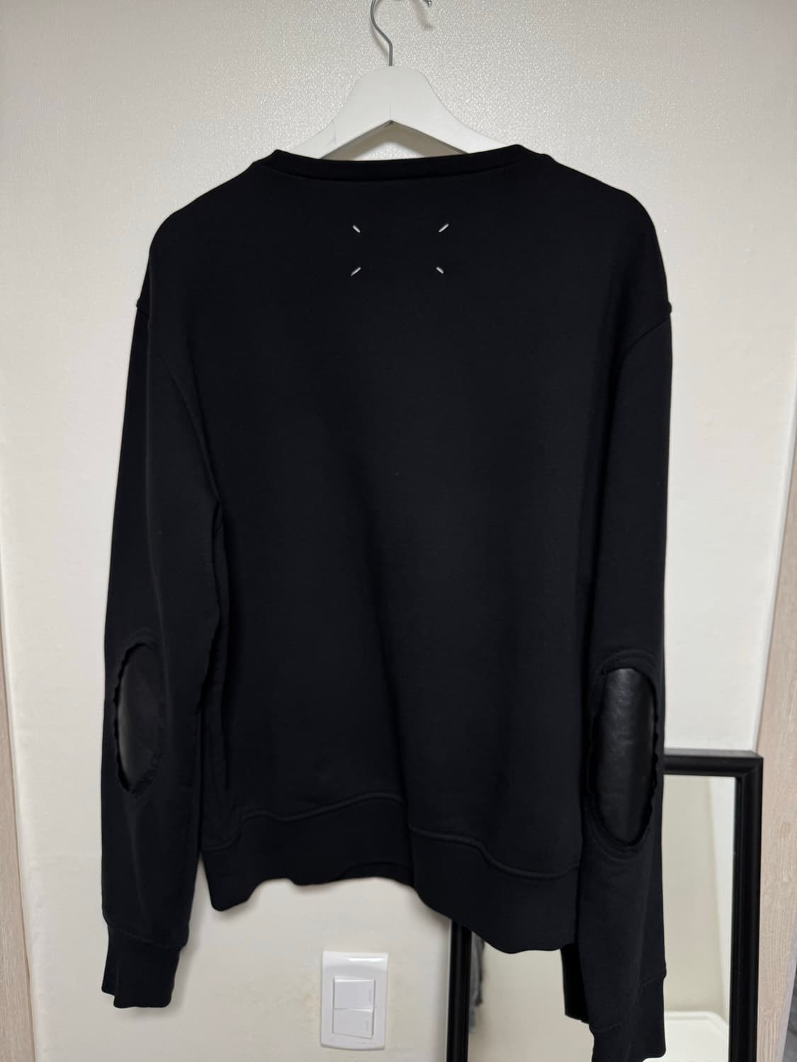 마르지엘라 엘보패치 맨투맨 상품이미지5