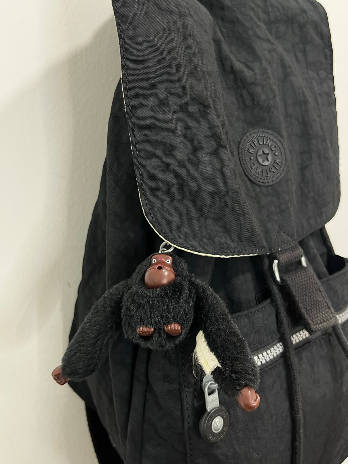 키플링 블랙 복조리 백팩 가방 상품이미지5