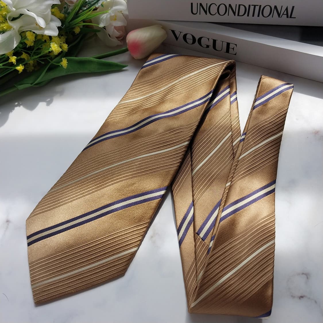 돌체앤가바나 실크 골드 스트라이프 넥타이 9.2cm 새제품 K825
 상품이미지5