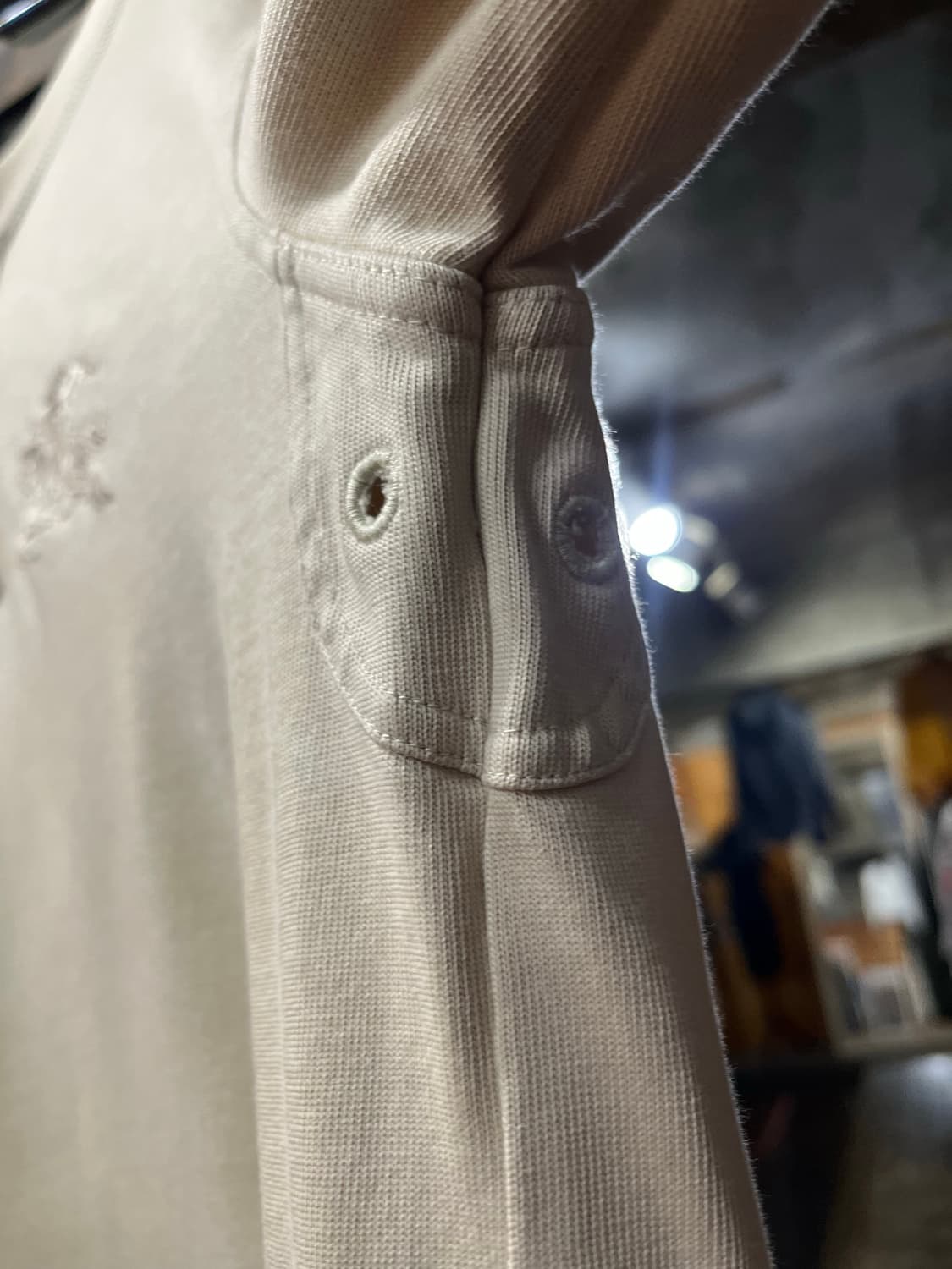 버버리 헨리넥 롱슬리브 티셔츠 상품이미지3