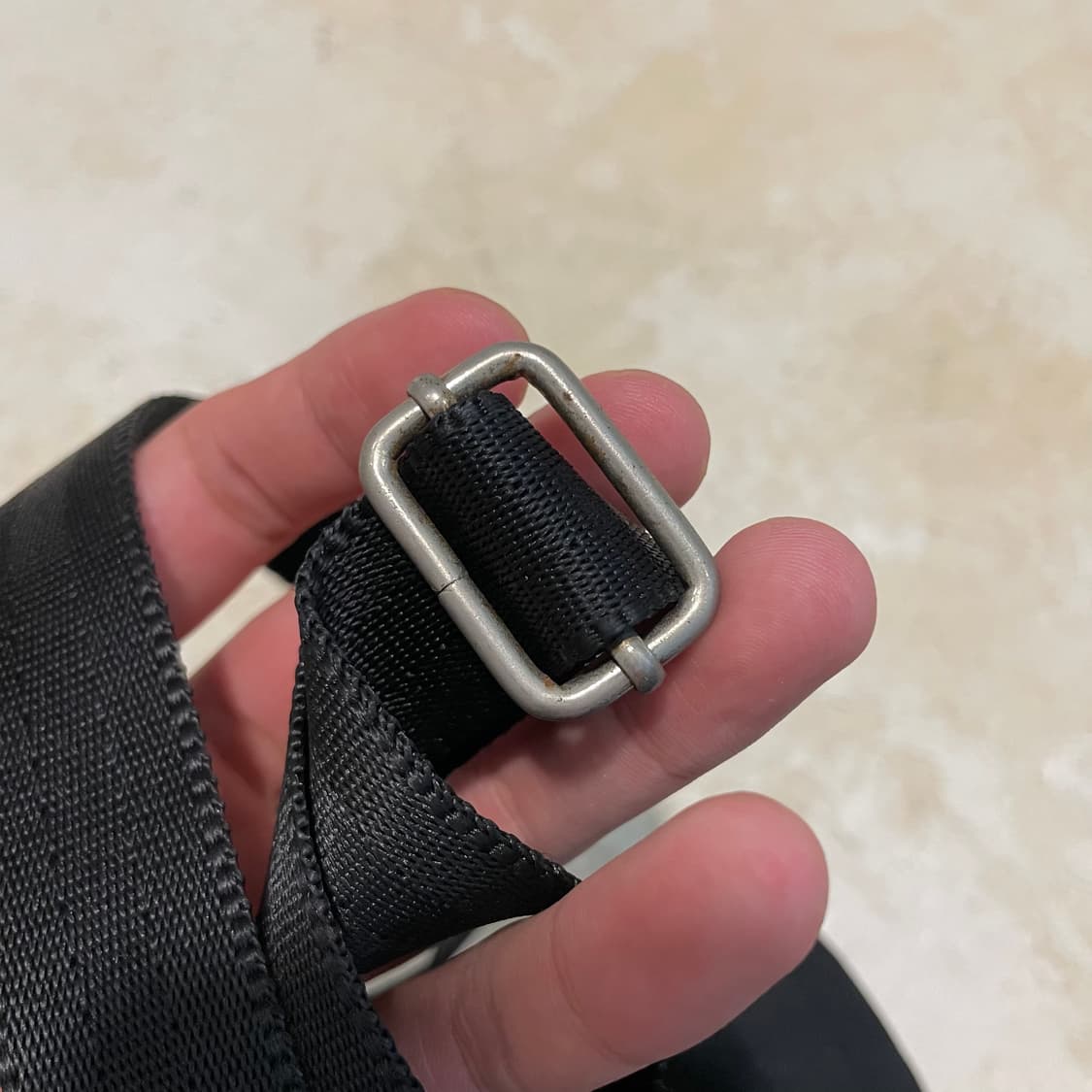 칼하트 나일론 크로스백 상품이미지5