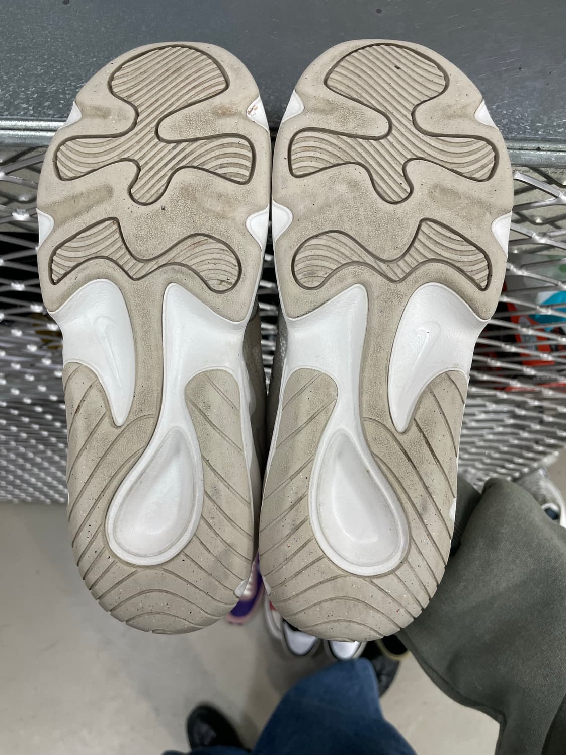 나이키 테크헤라 225 상품이미지6