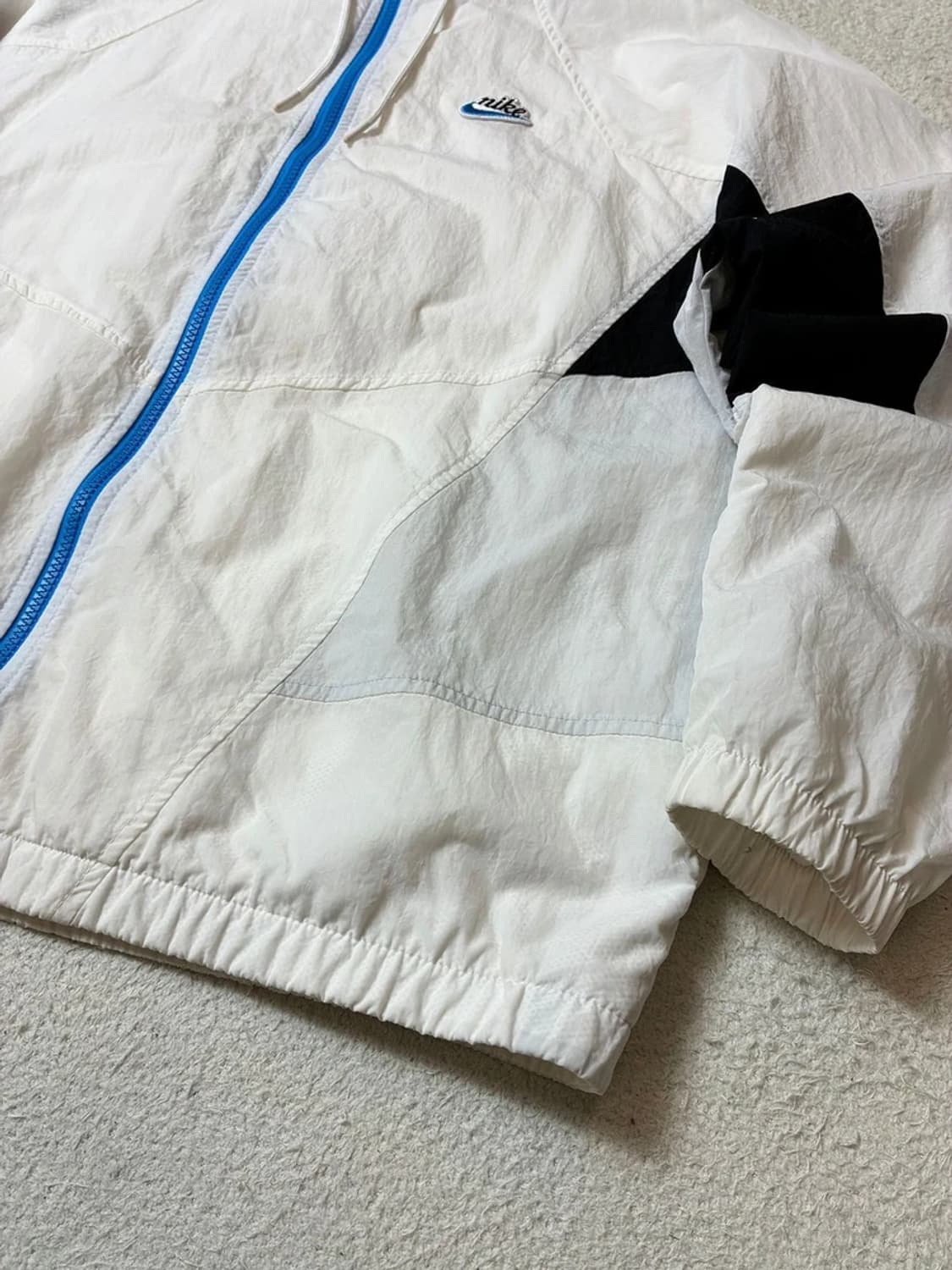 나이키 헤리티지 오버핏 윈드러너 바람막이 자켓 PN6733 상품이미지4