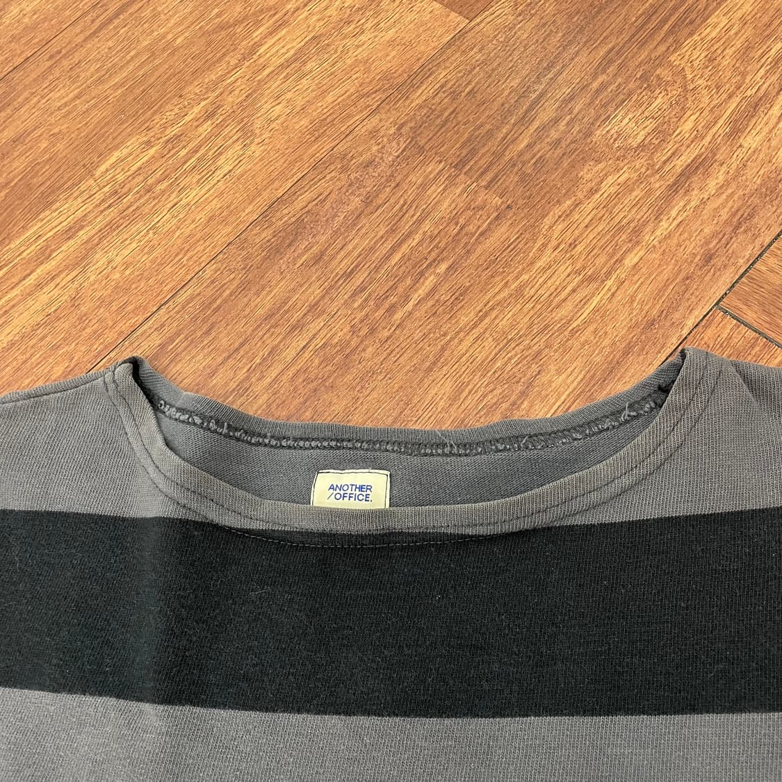 어나더오피스 스트라이프 반팔 상품이미지3