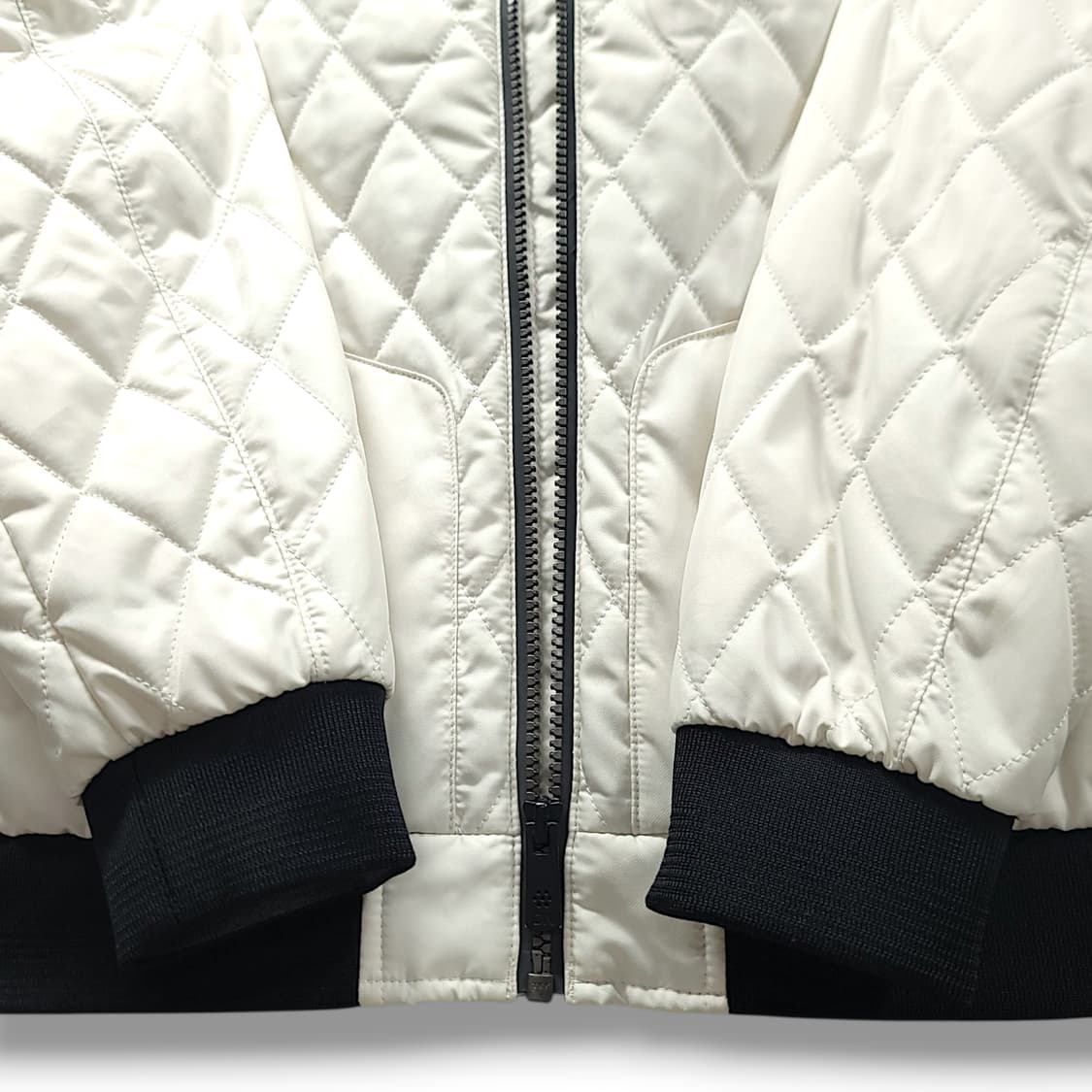 [95] 디스커버리 익스페디션 크림 퀼팅 봄버 자켓 상품이미지8