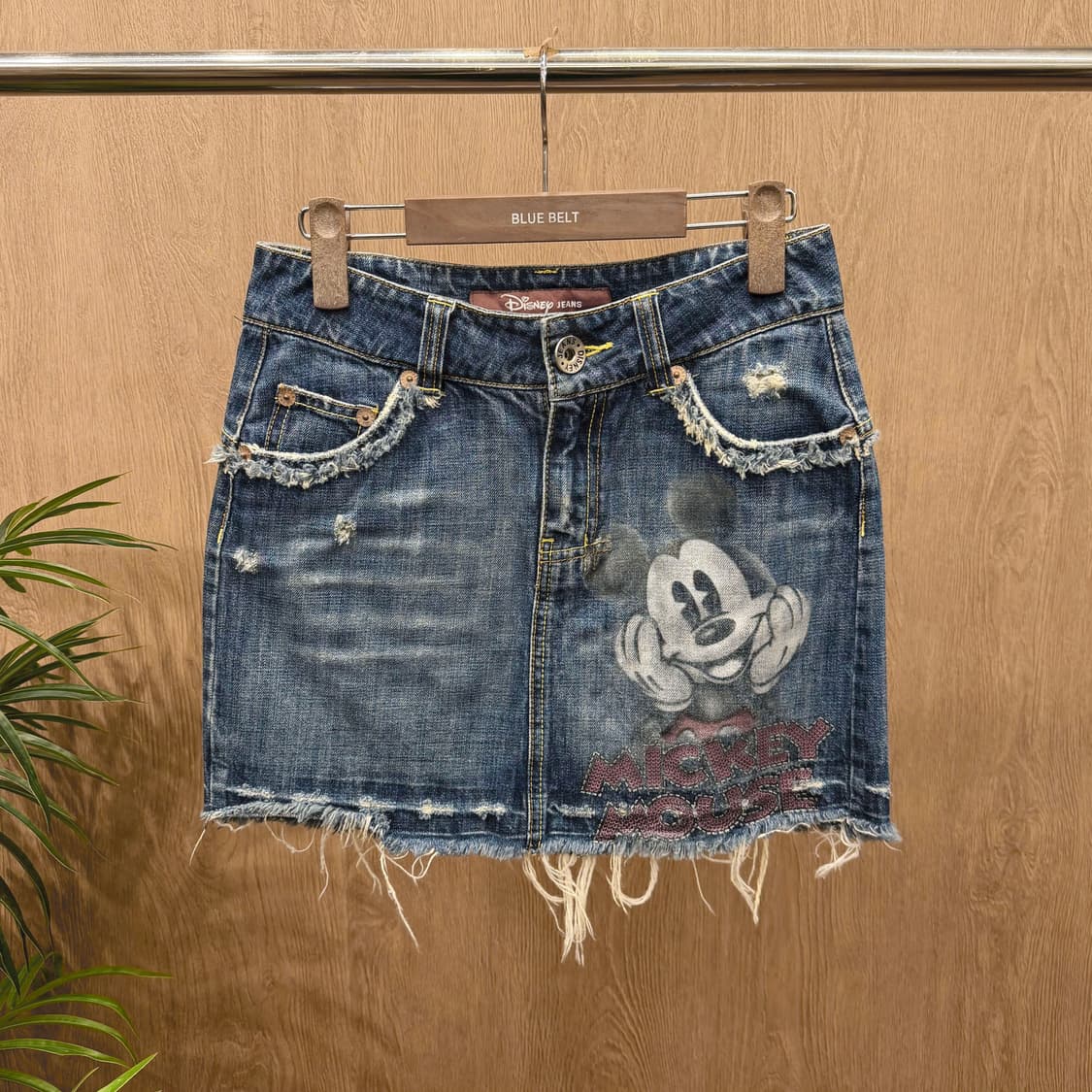 디즈니 진스 데님 미니 스커트 미키 프린팅 밑단 프린지 디테일 중청 상품이미지1