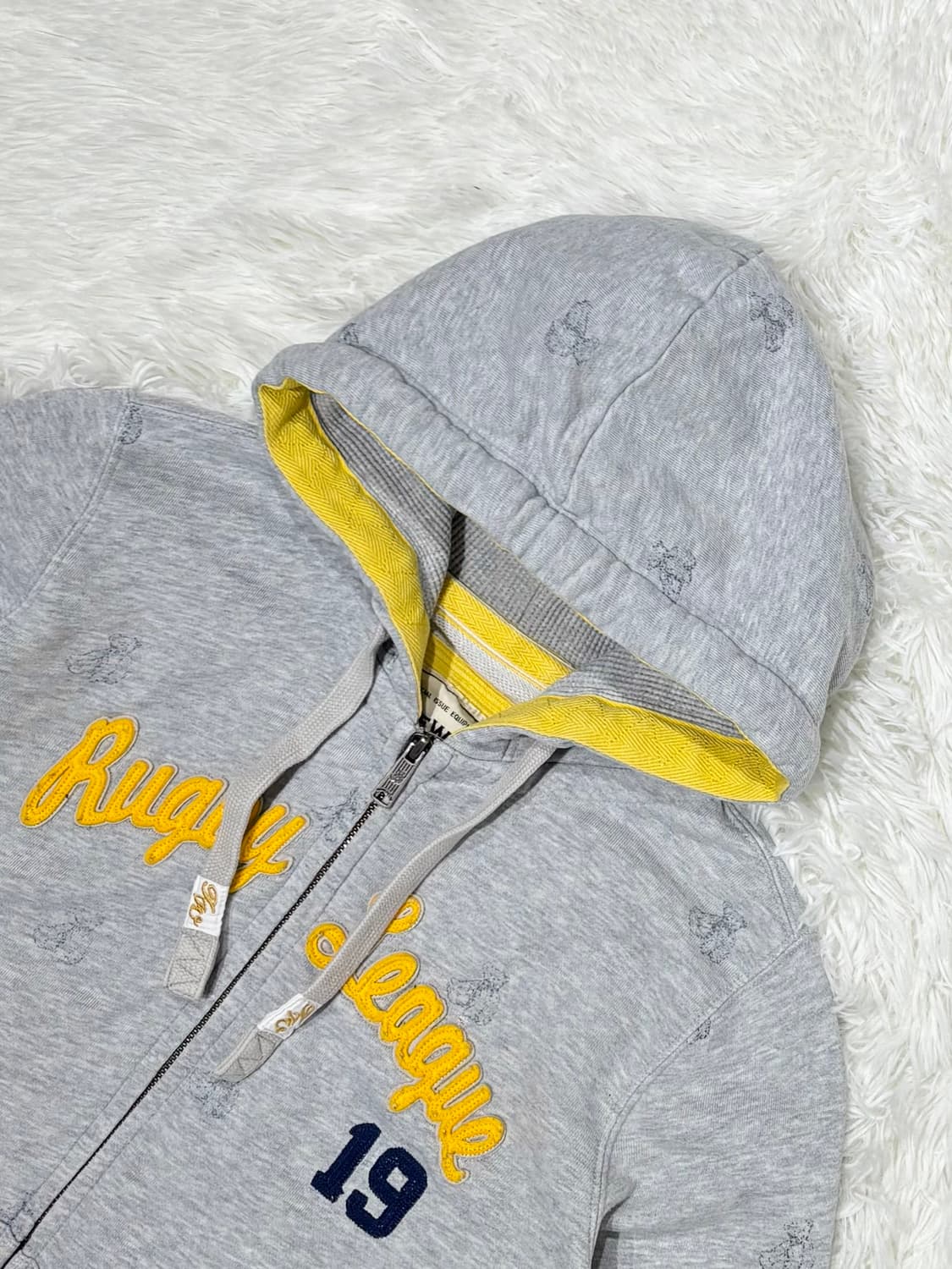 티니위니 그레이 빅로고 후드집업 상품이미지5