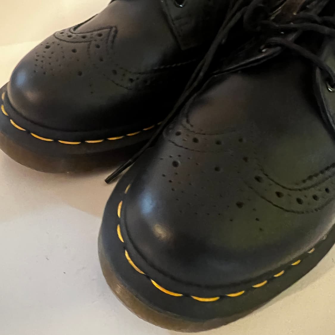 닥터마틴 윙팁 브로그인 블랙 스무스  상품이미지6
