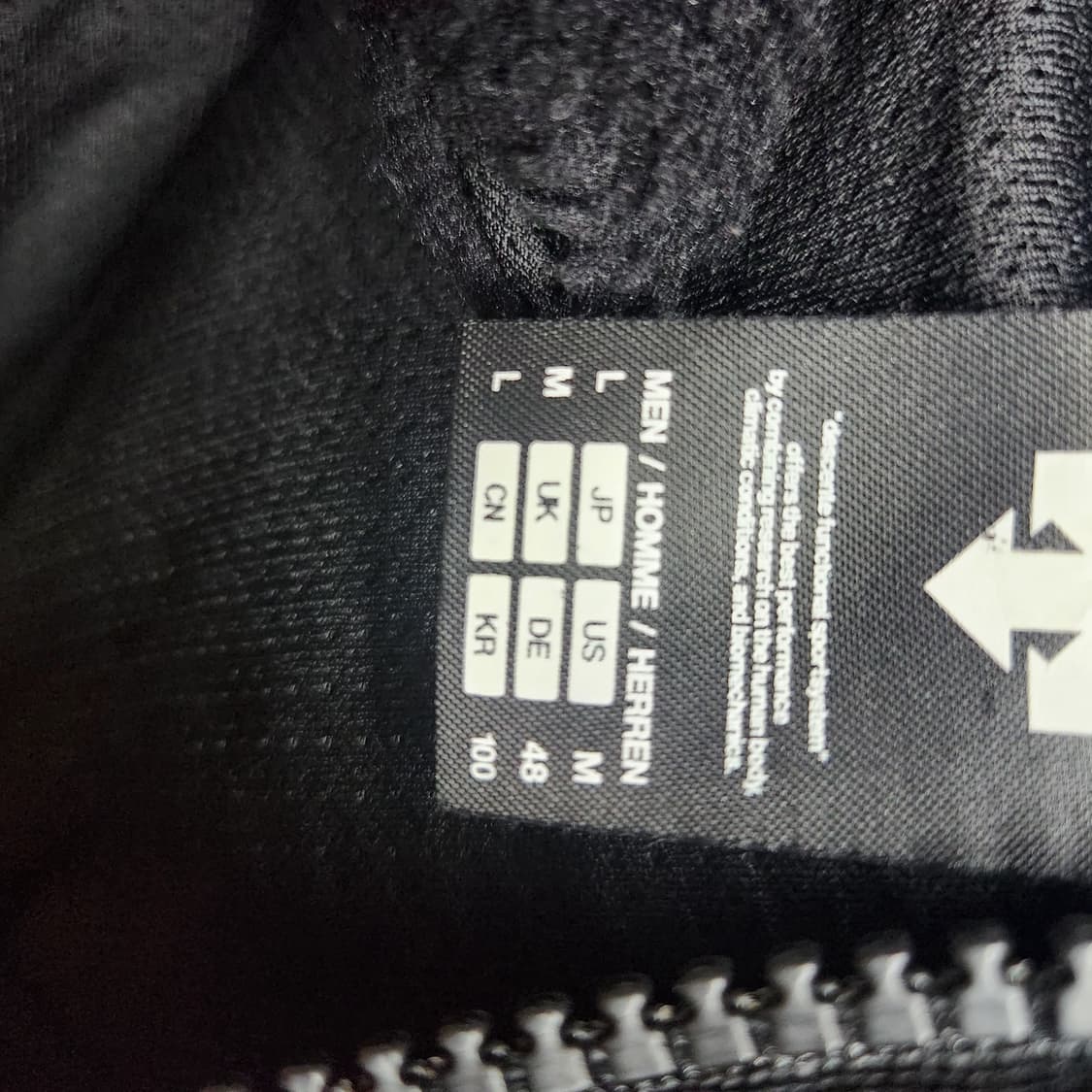 데상트 스키팀 스폰서 로고 플리스 후드집업 L(L) 상품이미지5