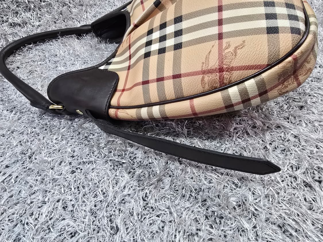 버버리 노바 체크 숄더백 상품이미지3