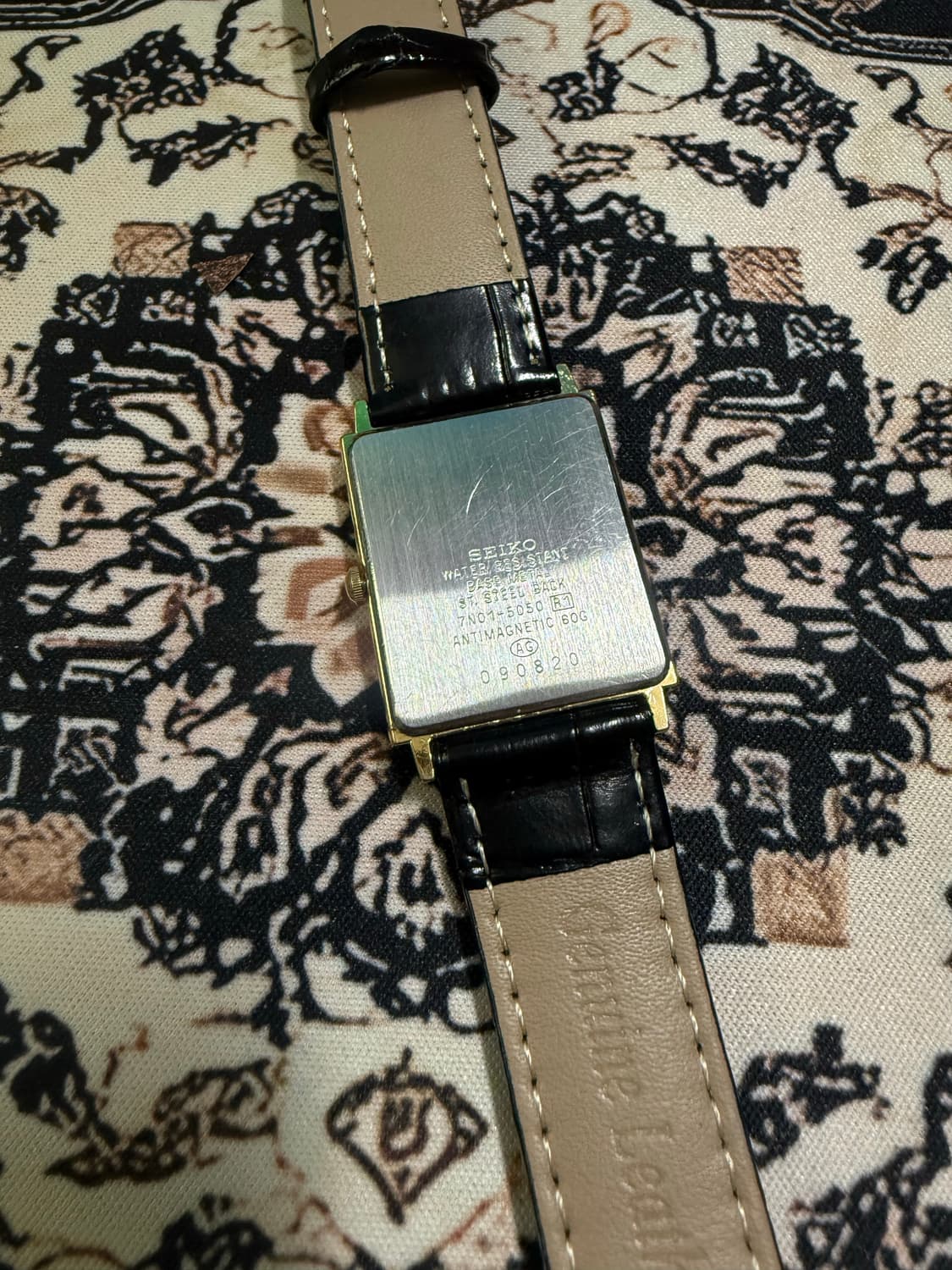 SEIKO 빈티지 쿼츠 시계 상품이미지3