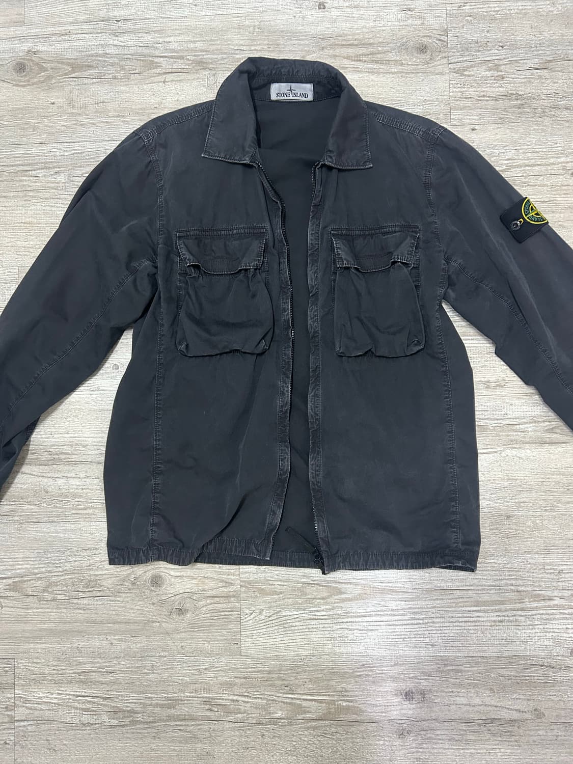 22ss 스톤아일랜드 올드이펙트 오버셔츠 M 블랙 상품이미지1