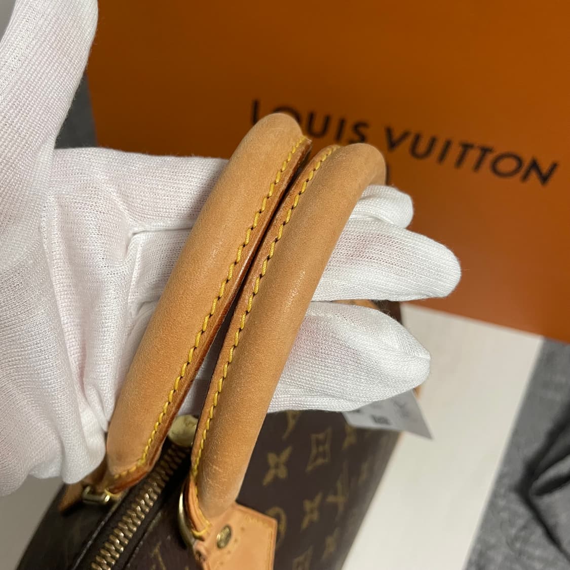 루이비통 M51130 모노그램 캔버스 알마 PM 토트백 상품이미지4