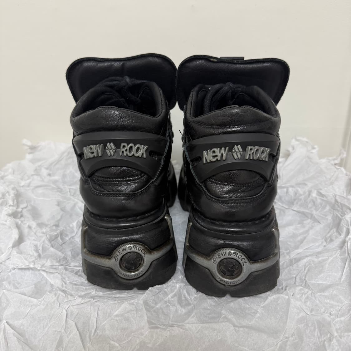 뉴락 메탈릭 아이코닉 클래식 플랫폼 하이탑 EU 39(250) 상품이미지4