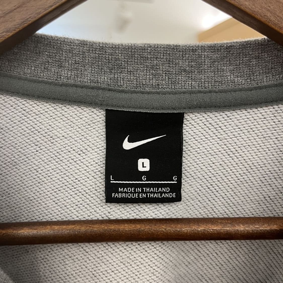 나이키 캐주얼 스트릿 부클로고 크롭 맨투맨 L C10098 상품이미지5