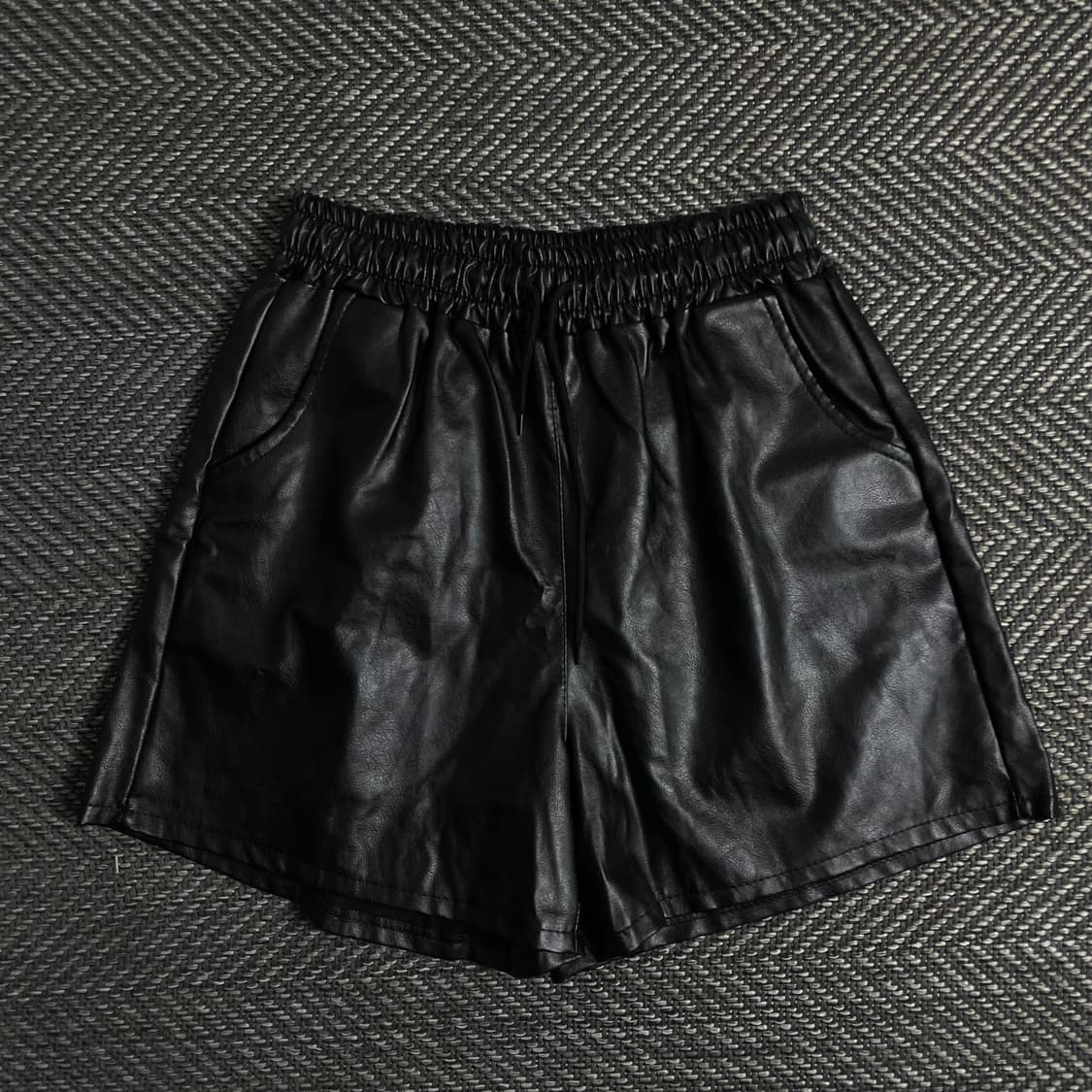 빈티지 우먼스 비건 레더 버뮤다 하프 팬츠y 3396 상품이미지2