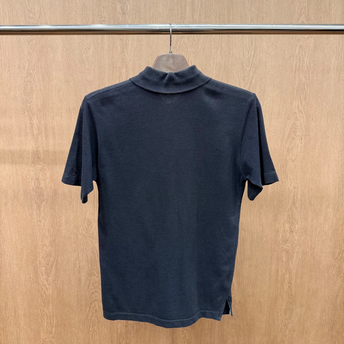 버버리 카라 반팔 피케 티셔츠 자수 로고 디테일 기본핏 블랙 상품이미지3