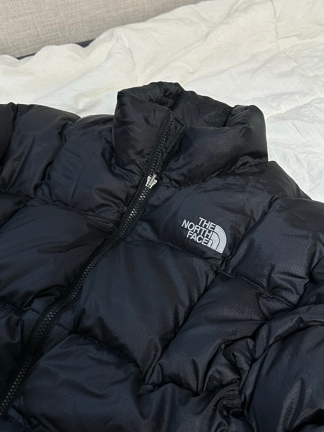 노스페이스 550 구스다운 경량패딩 블록 라지 상품이미지6