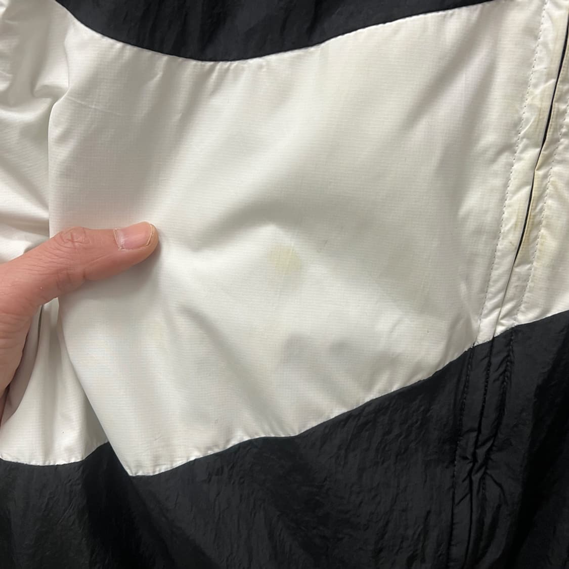 나이키 NSW 스테이트먼트 빅 스우시 우븐 바람막이 자켓 2XL 상품이미지5