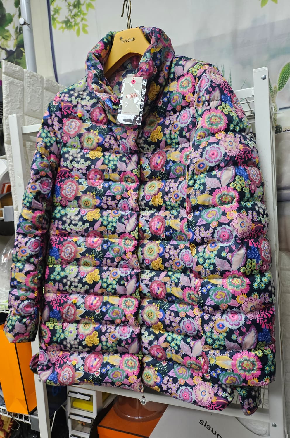 오일릴리 여성패딩 77 플라워 구스다운패딩 AD26 상품이미지3