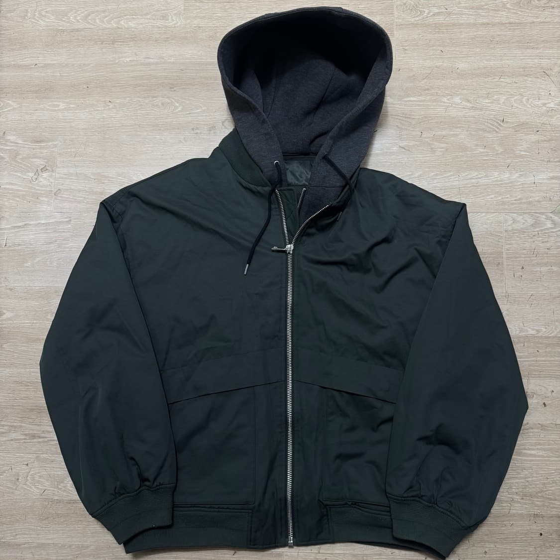 애드호크 후드 점퍼 상품이미지1