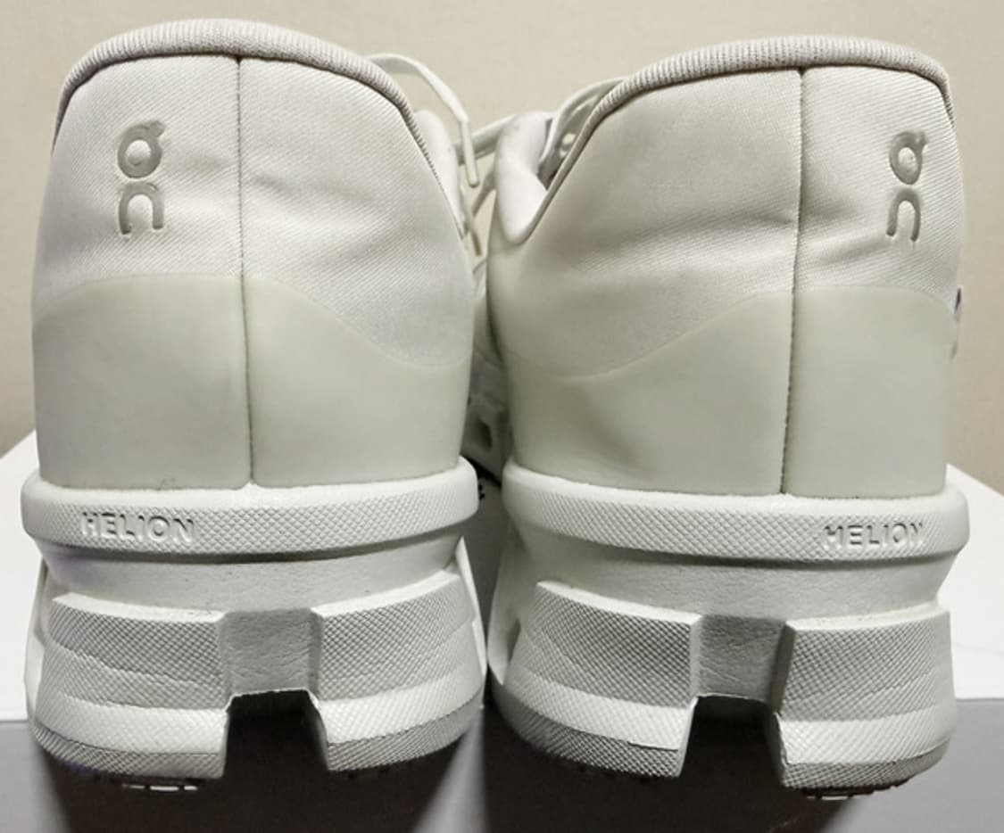 [305] 파프 온 러닝 클라우드 몬스터 2 베이퍼 프로스트 상품이미지5