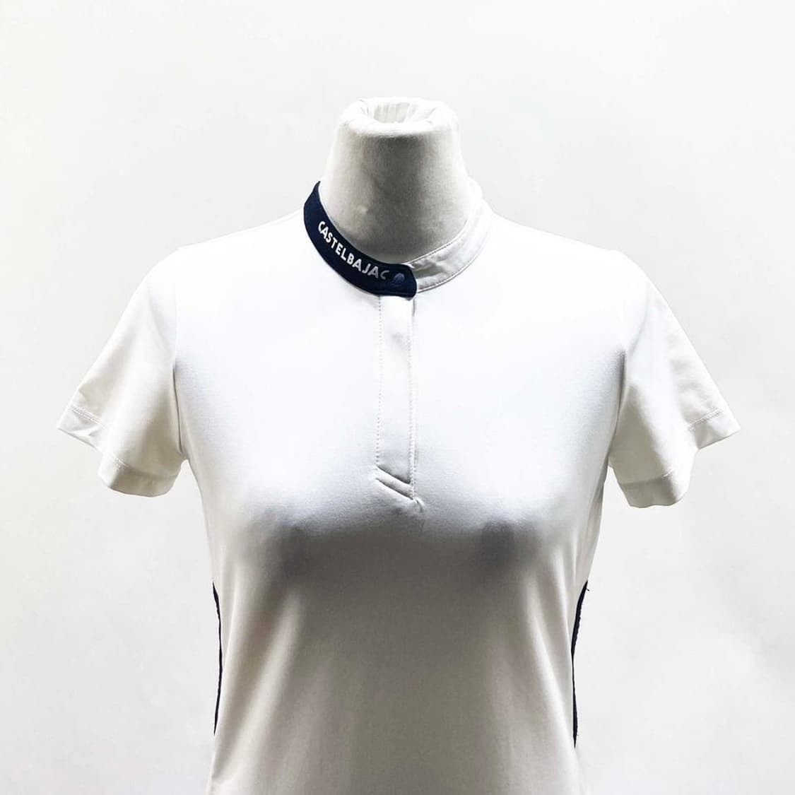 까스텔바작 여성 반집업반팔 화이트 85 진스센스 상품이미지2