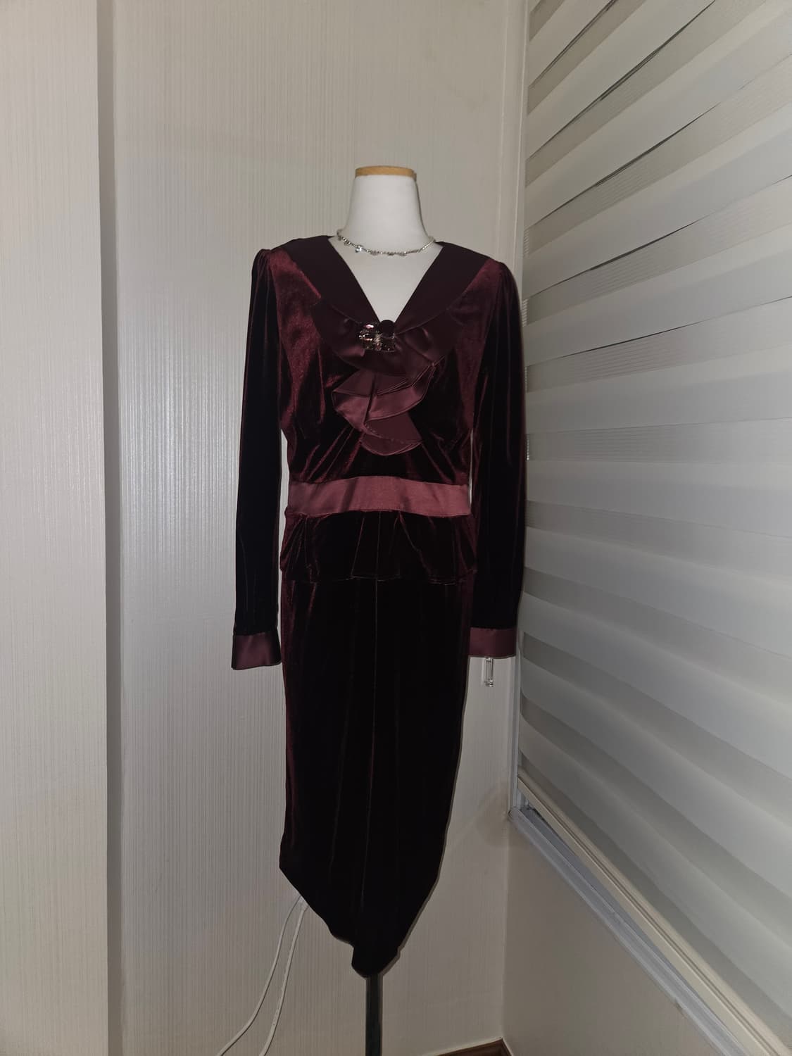 adoniser 빈티지 레드벨벳 드레스 상품이미지1