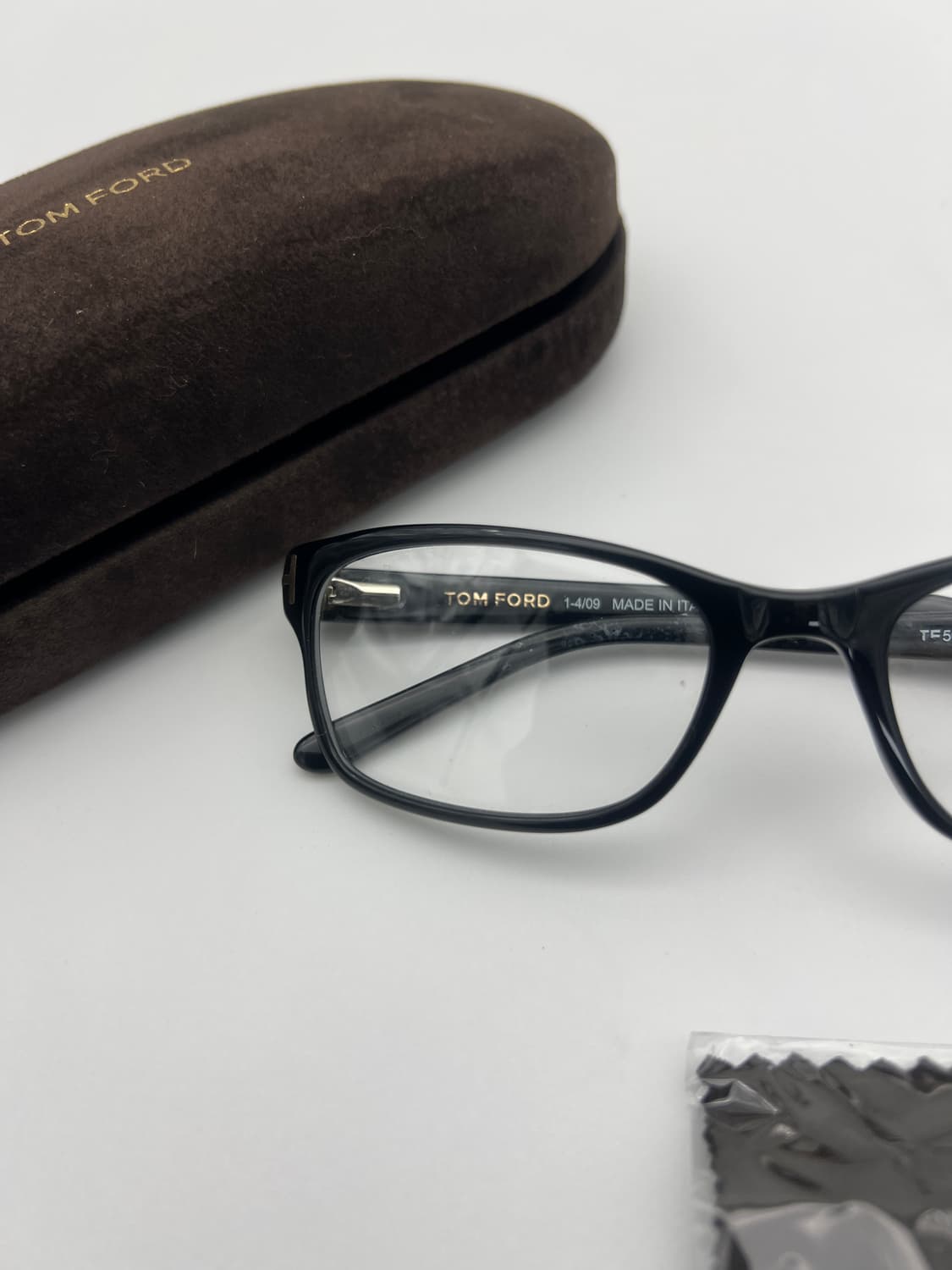 톰포드 TOM FORD 뿔테 스퀘어 안경 TF5038 B5 상품이미지3