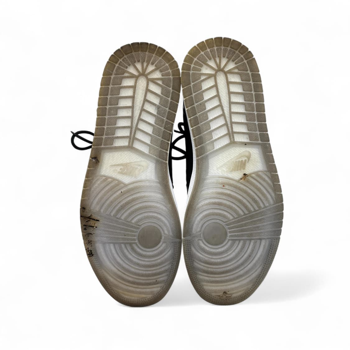 나이키 에어 조던 1 레트로 울트라 하이 스페이스 잼 상품이미지6