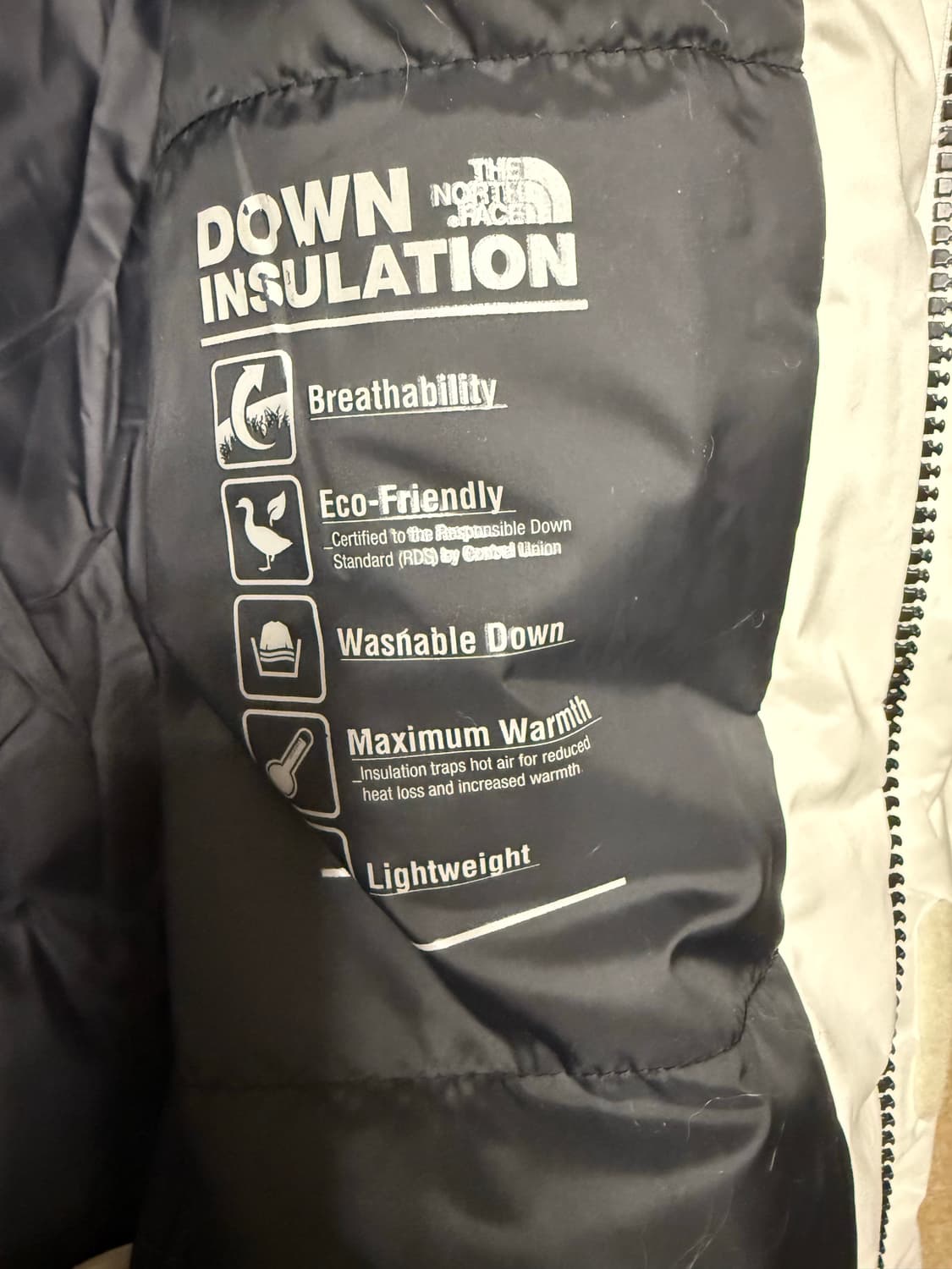 노스페이스 화이트 패딩  95  상품이미지3